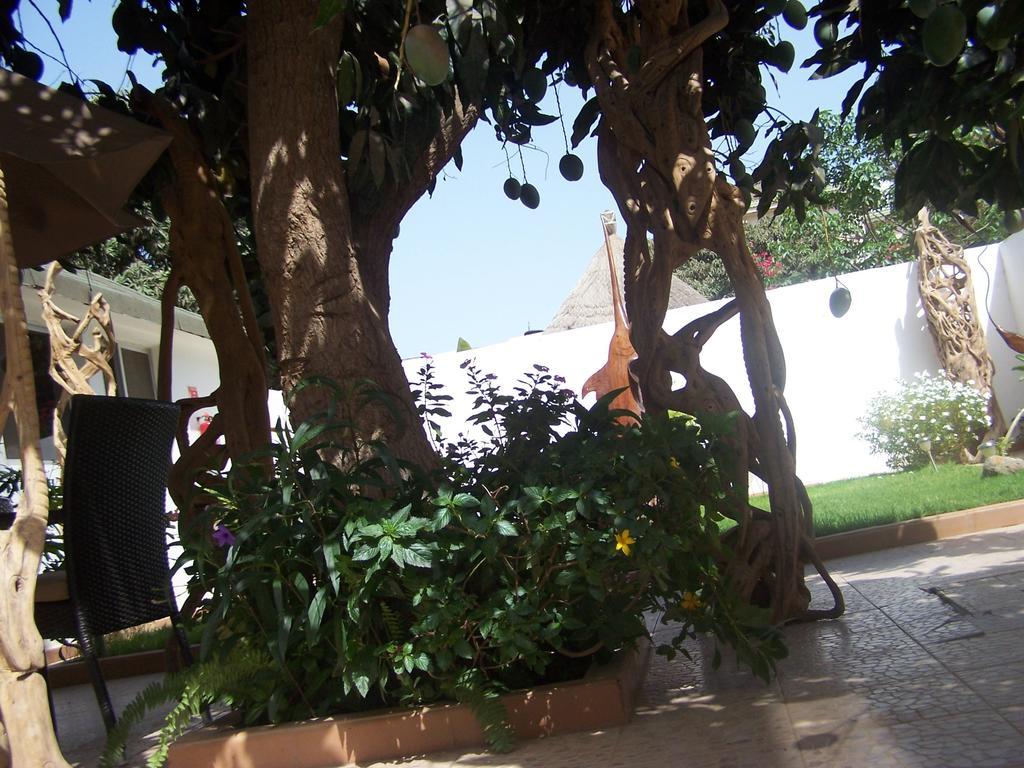 Villa Mermoz Dakar Buitenkant foto